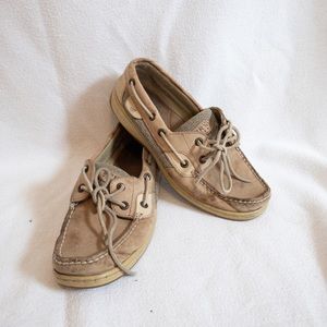 Sperry boat shoes slip ons